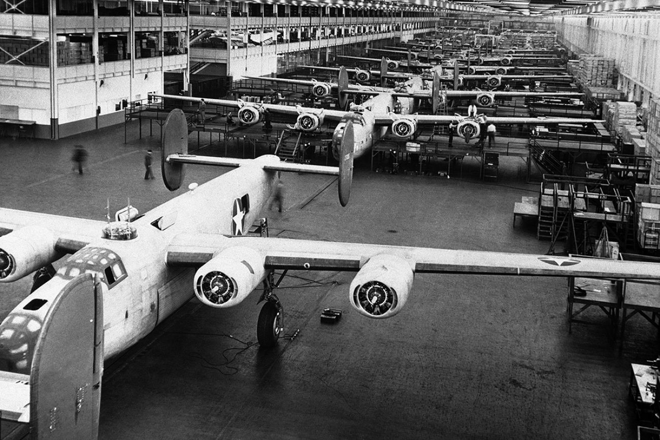 A historic photo of a factory. 
